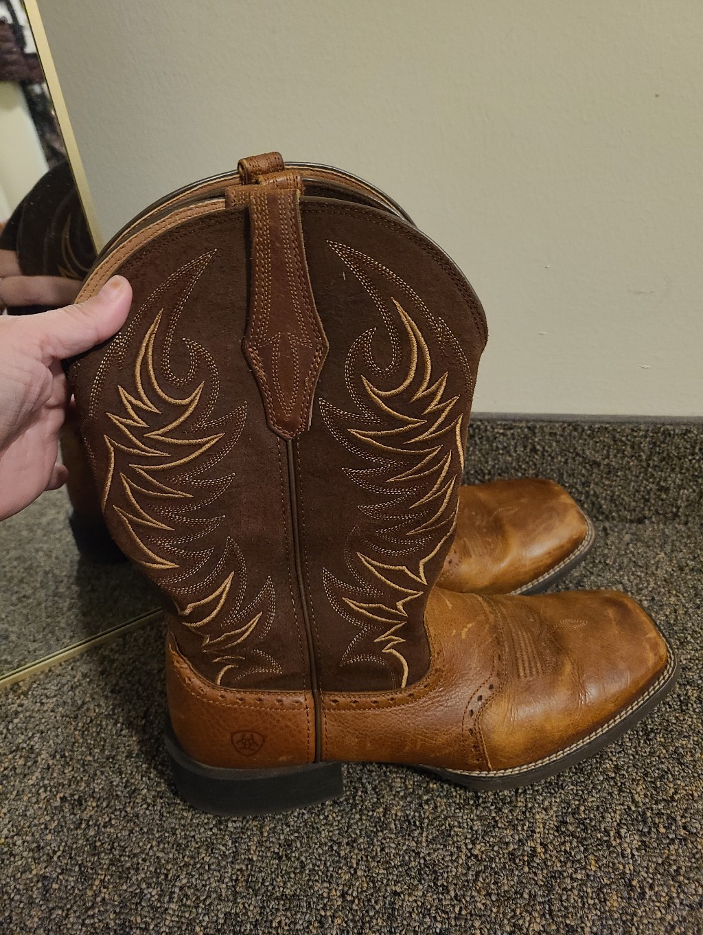 Ariat Men's Brown Leather & Suede Western Boots